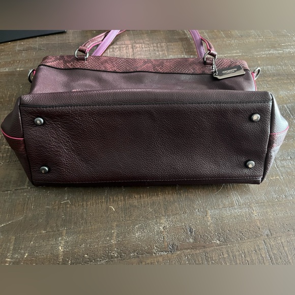 Coach Tyler python embossed carryall - Picture 6 of 12